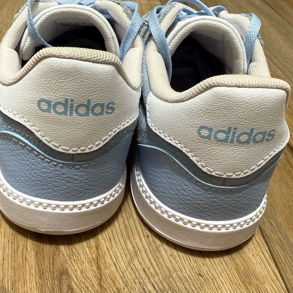 adidas Womens Breaknet Sleek Sneakers Sports Shoes Low Size 7.5 Glow Blue - Picture 5 of 9